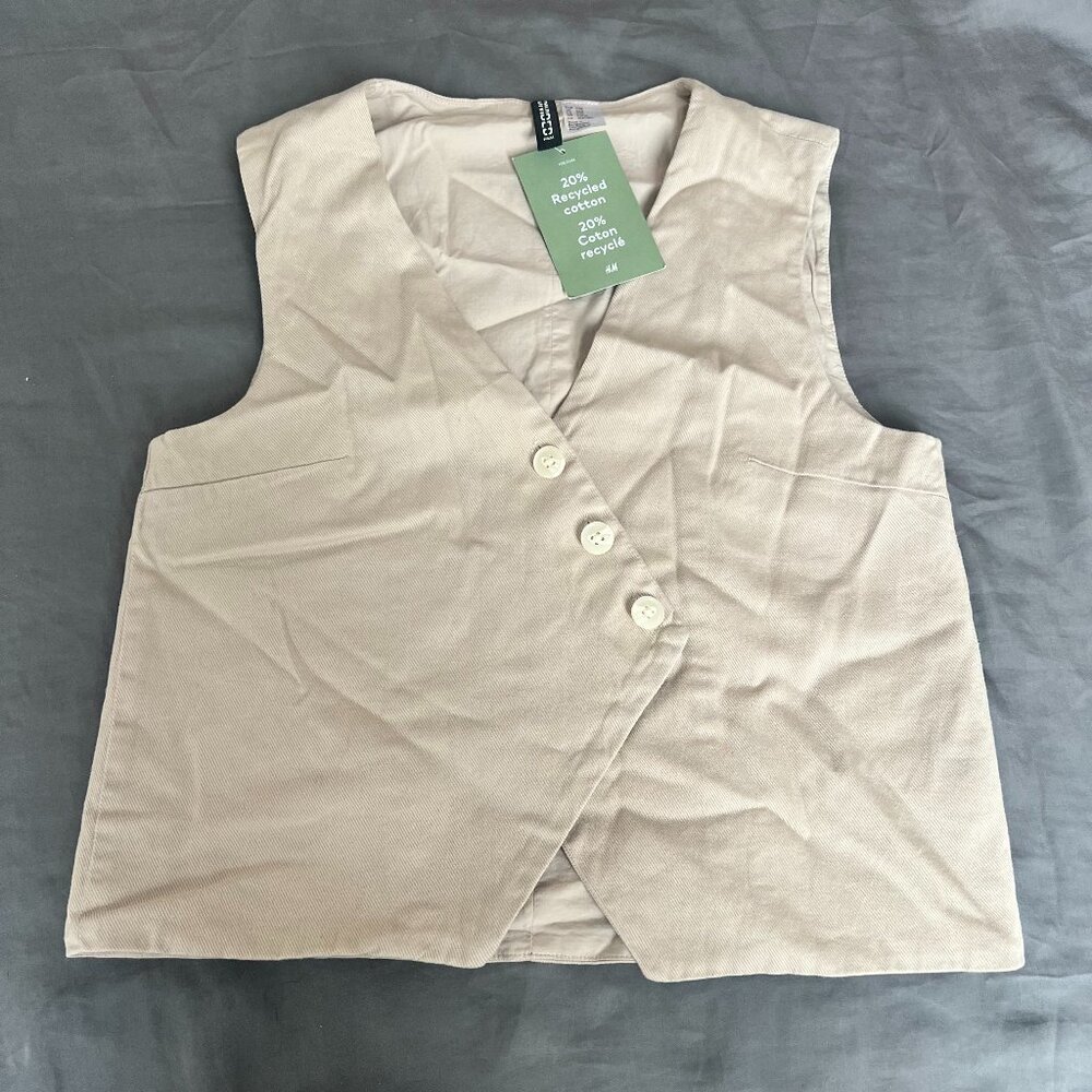 H&M Asymetrical Cropped Vest